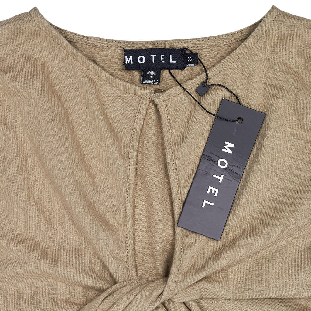 Motel Biscuit Zene Top