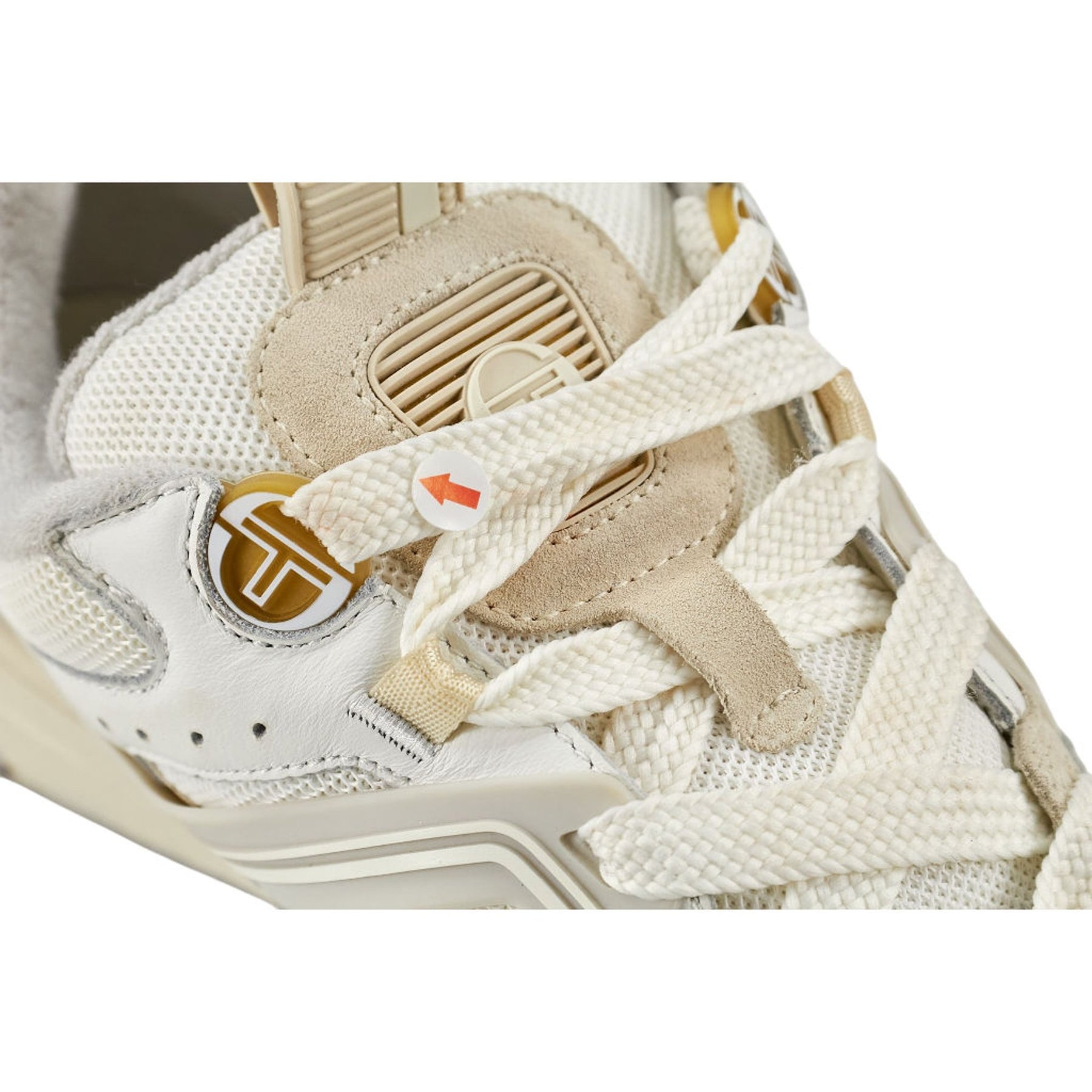 Sergio Tacchini White Beige Trainers Not visible - Measures as a UK 9