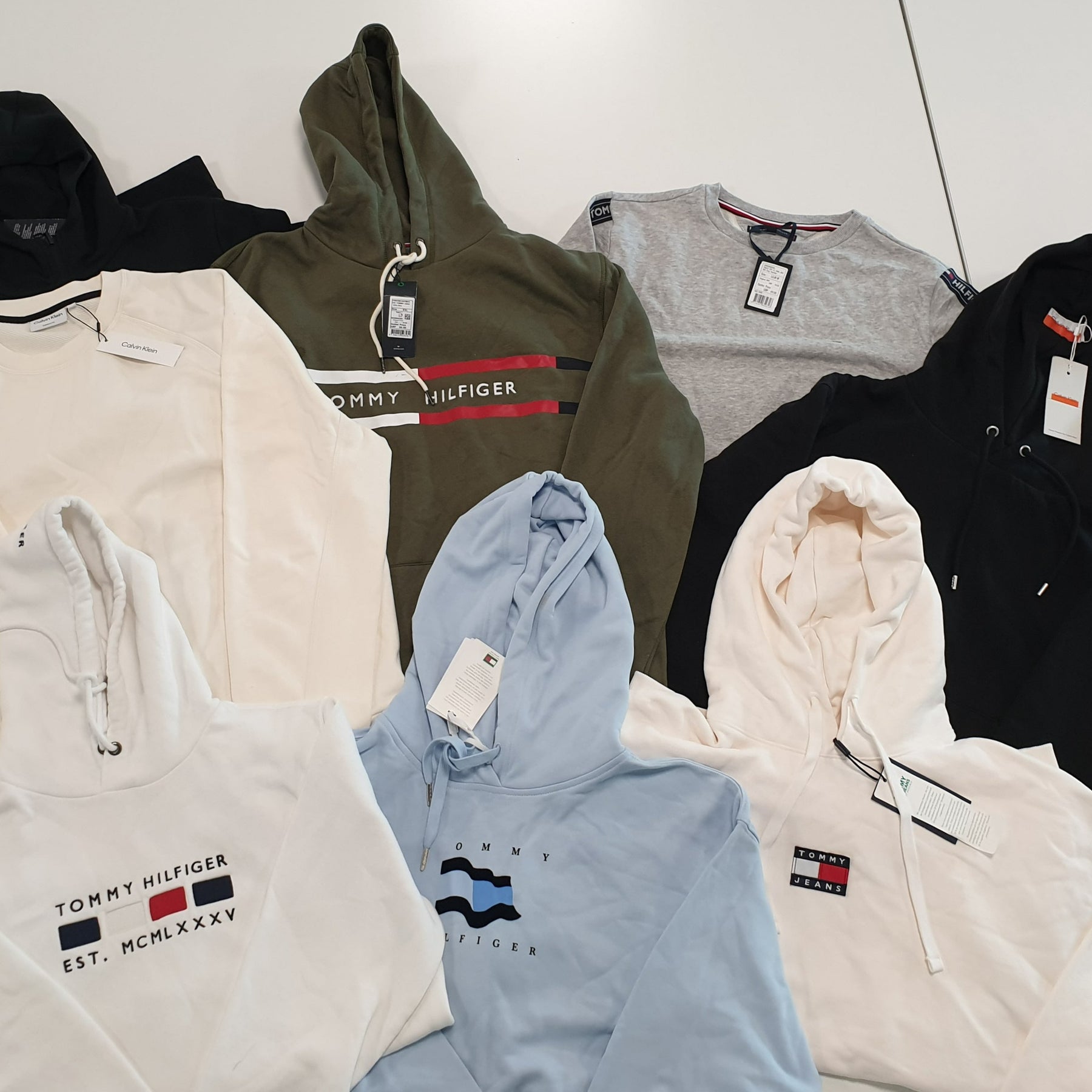 x8 Men's Mixed Tommy Hilfiger & Calvin Klein Colourful Hoodies & Sweatshirts Bundle