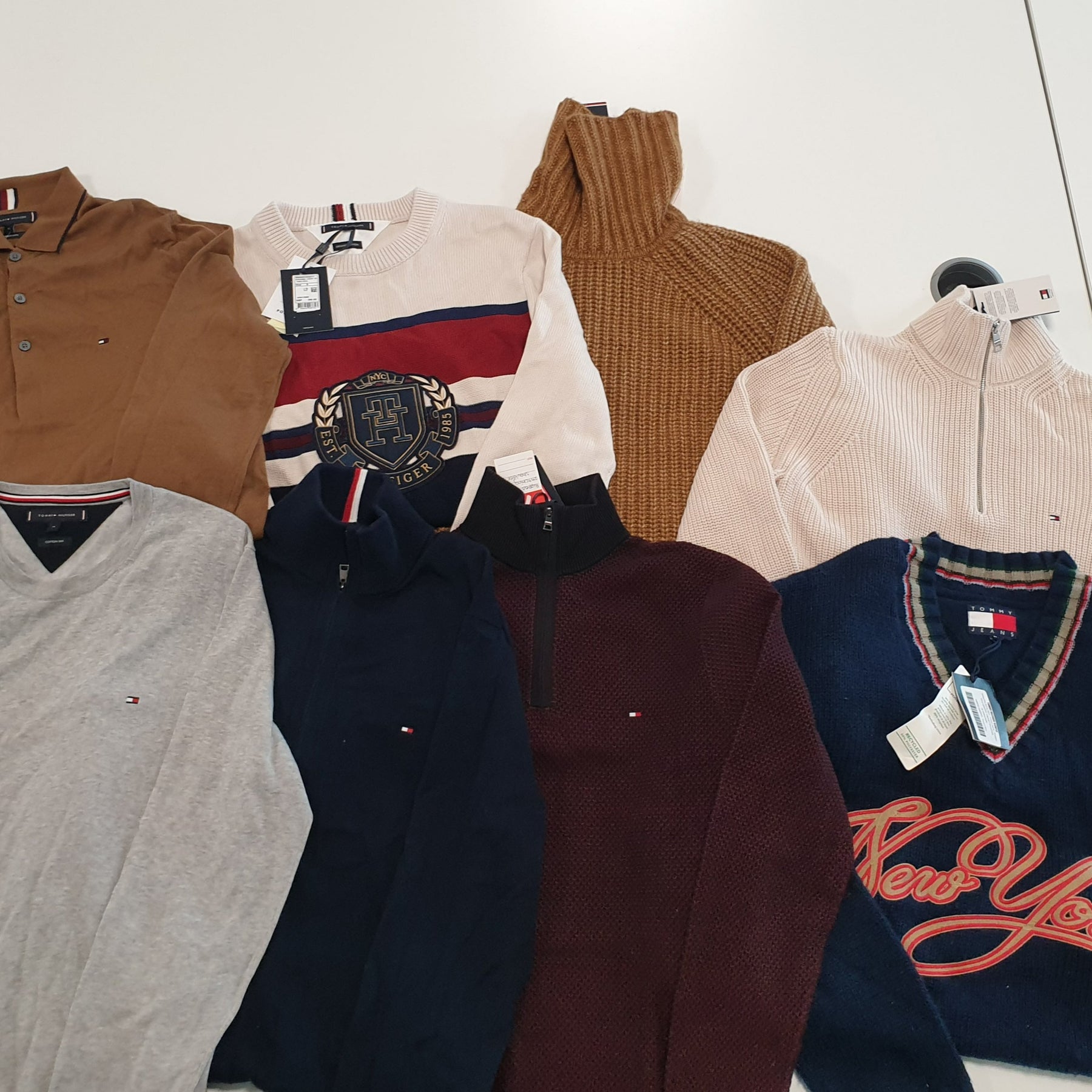 x8 Men's Mixed Tommy Hilfiger & Calvin Klein Colourful Knitwear Bundle