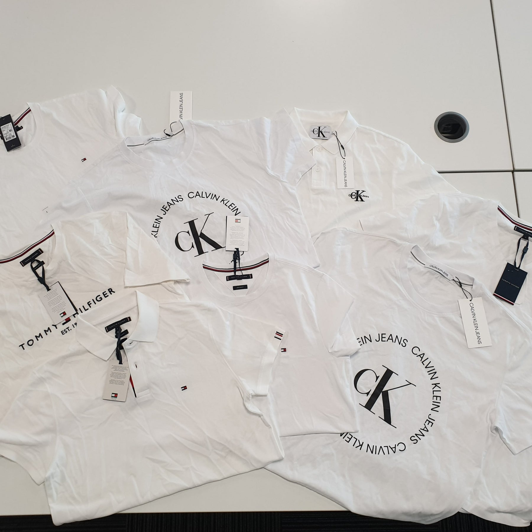 x8 Men's Mixed Tommy Hilfiger & Calvin Klein White T-shirt & Polo Shirt Bundle