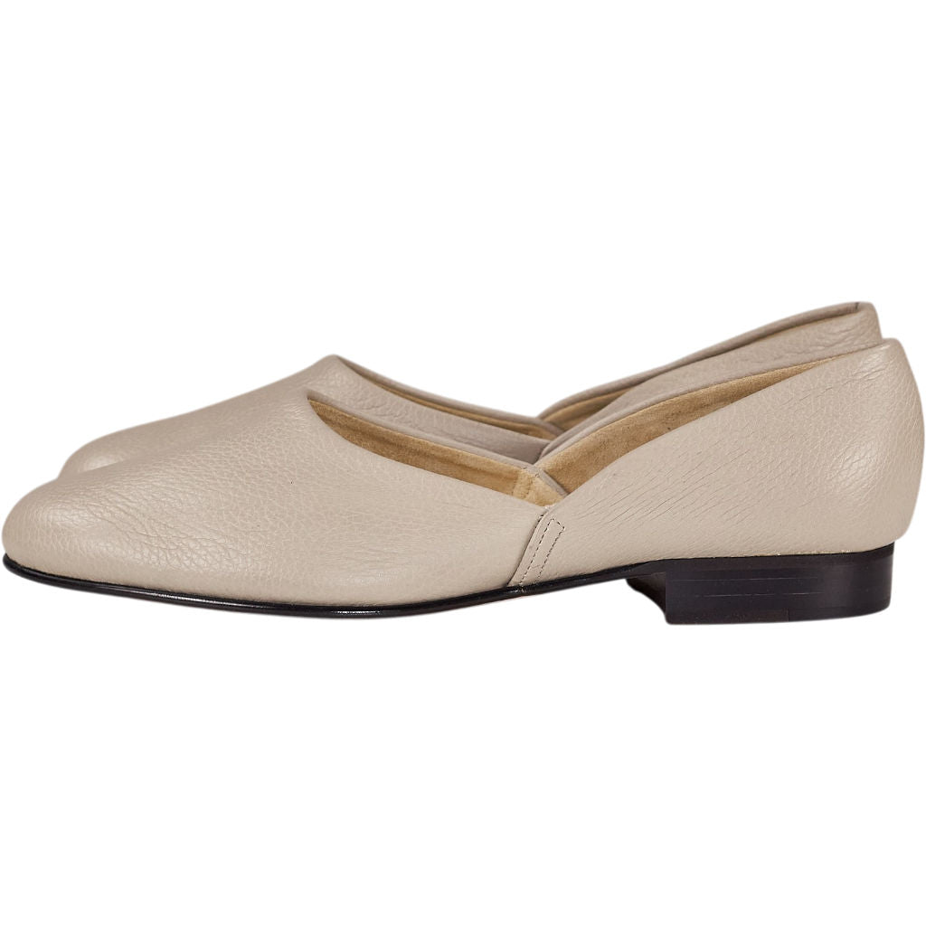 Bowhill & Elliott Beige Leather Street Slippers