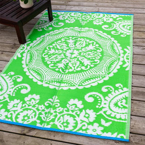 Recycled outdoor rug (180 x 120 cm)