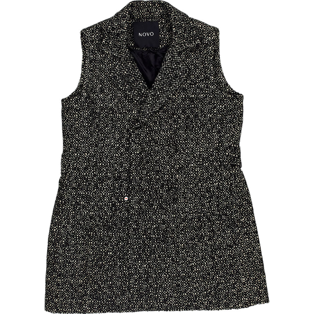 Novo Black Sleeveless A-Line Coat