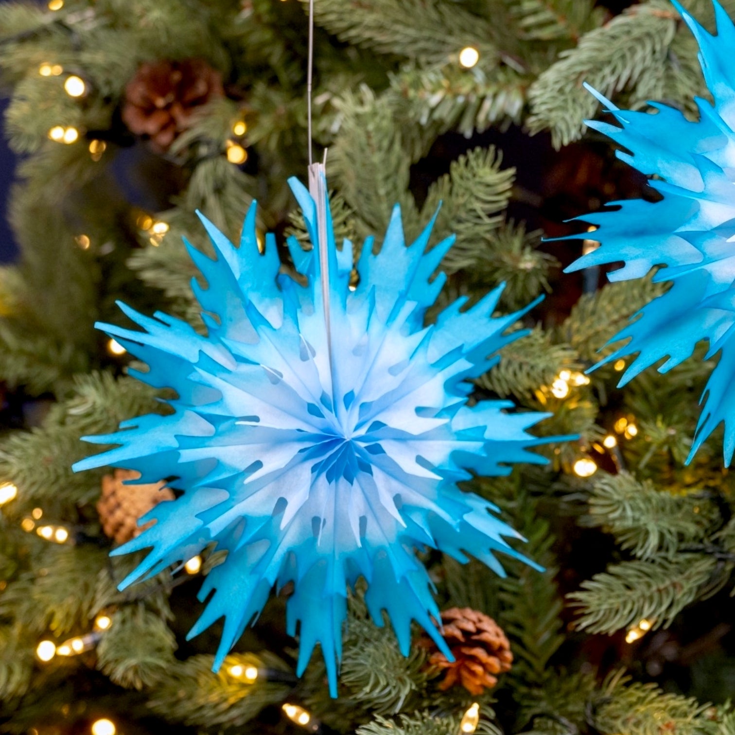 2 Tone Classic Snowflake Fan 25cm