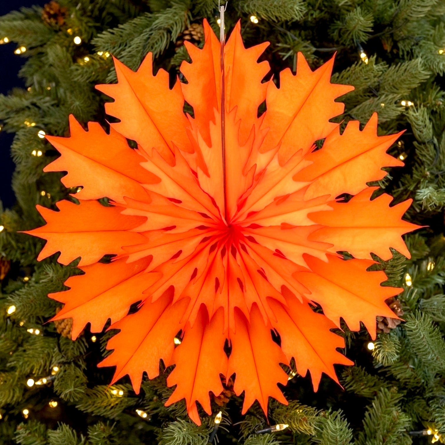Single Colour Classic Snowflake 45 cm