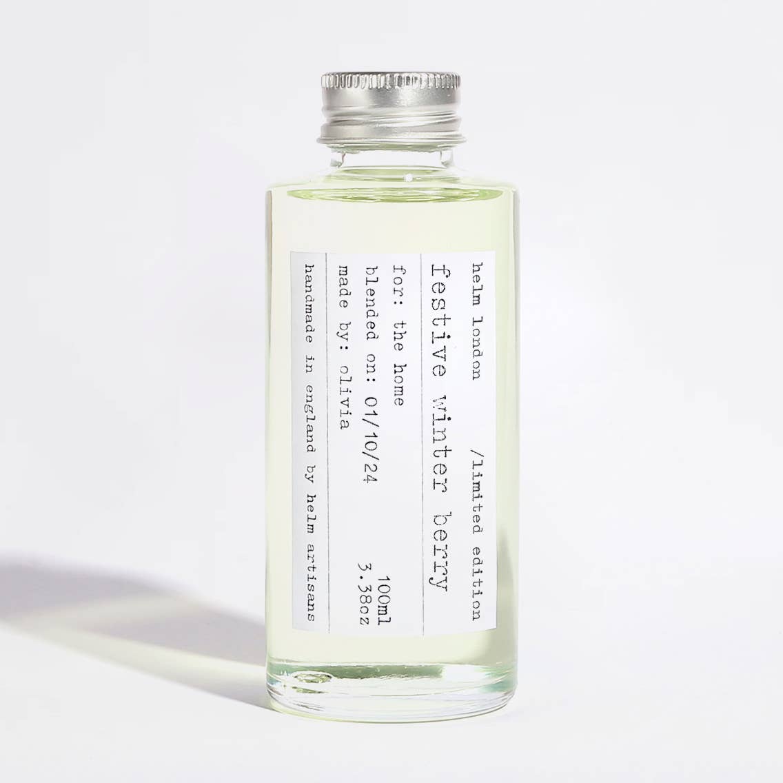 Festive Winter Berry Ceramic Reed Diffuser - Limited Edition