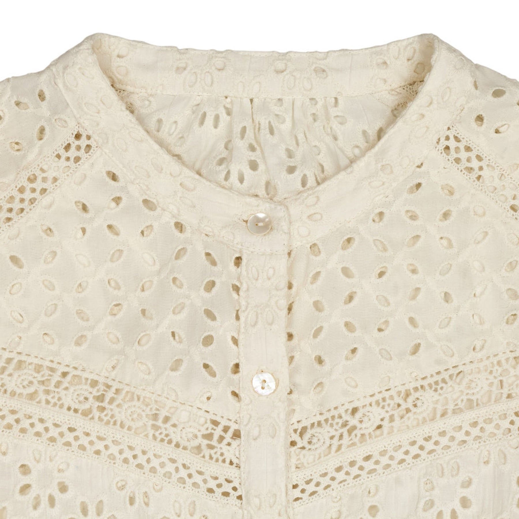 Wyse Gardenia Dawn Broderie Anglaise Top 1