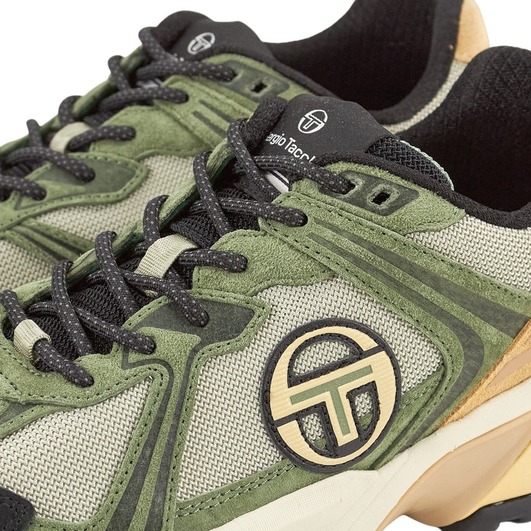 Sergio Tacchini Green Trainers Not visible - measures as a UK 10
