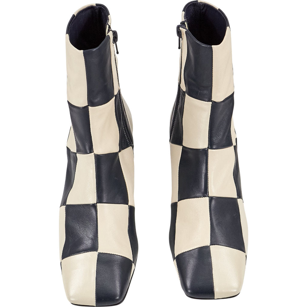 Rixo Black & White Checkered Boots EU 39
