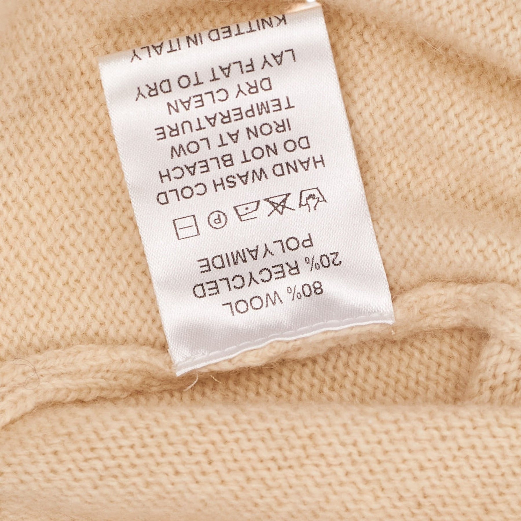 Beaufort & Blake Ecru Wool V Neck Jumper