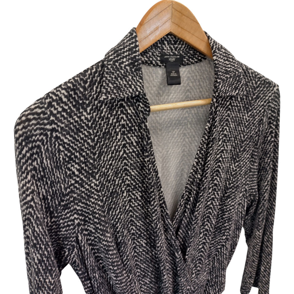 Ann Taylor Black White Wrap Dress Petite M