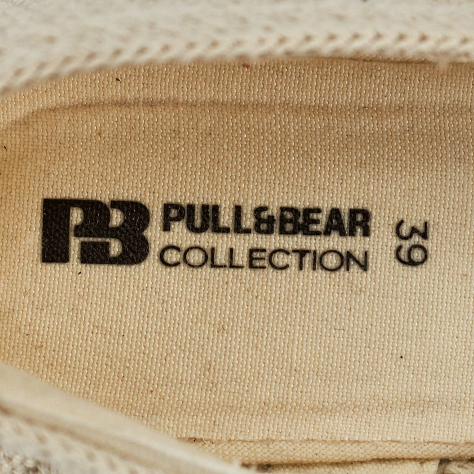 Pull & Bear Cream Crochet Flats