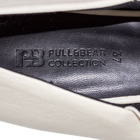 Pull & Bear Cream Double Strap Flats