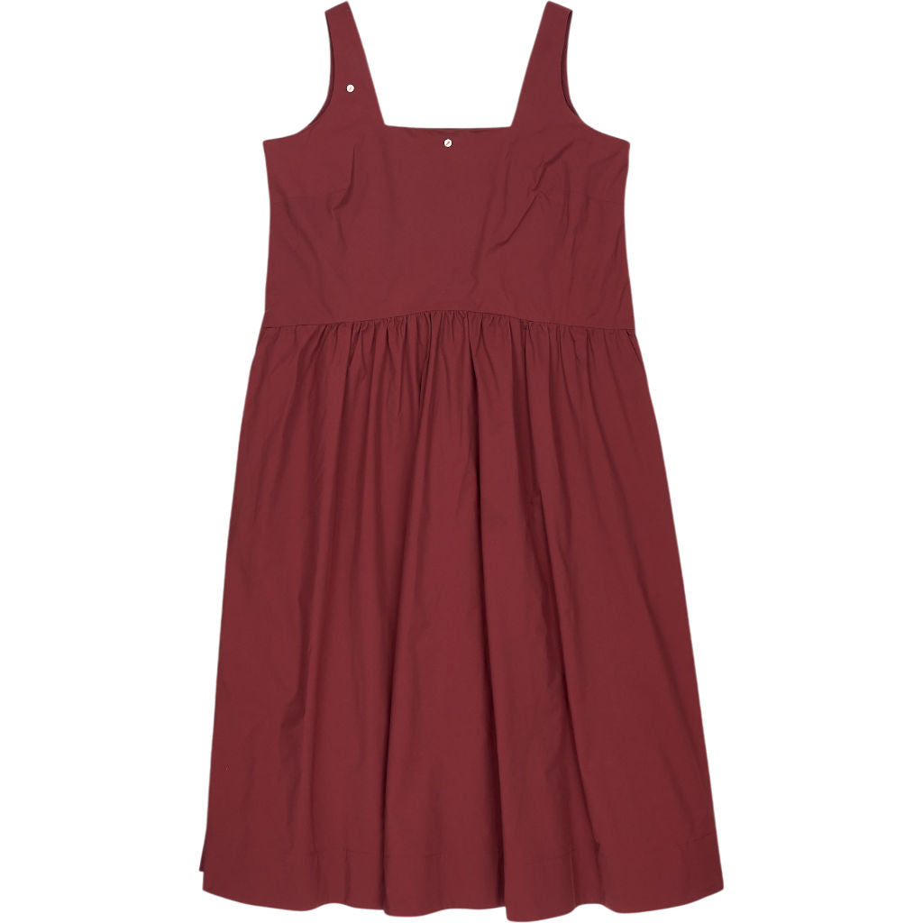 Hush Port Red Romi Sleeveless Midi Dress
