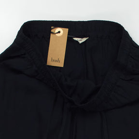 Hush Trousers Women's Size 6 Black Cropped Easy Style