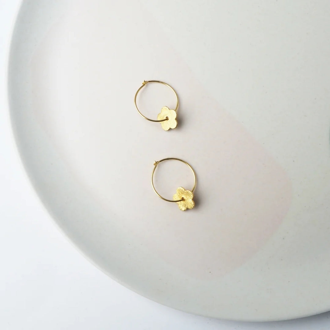 Minima Gold Hoop Earring