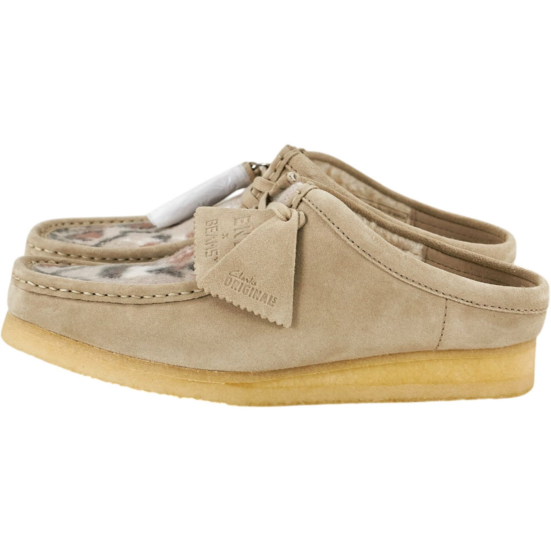 END X BEAM Clarks Originals Cream Wallabee Mule
