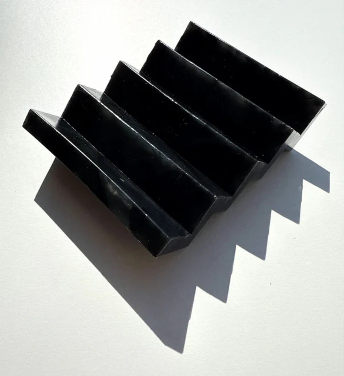 Recycled Plastic Zig-Zag Soap Dish - Bauhaus Collection