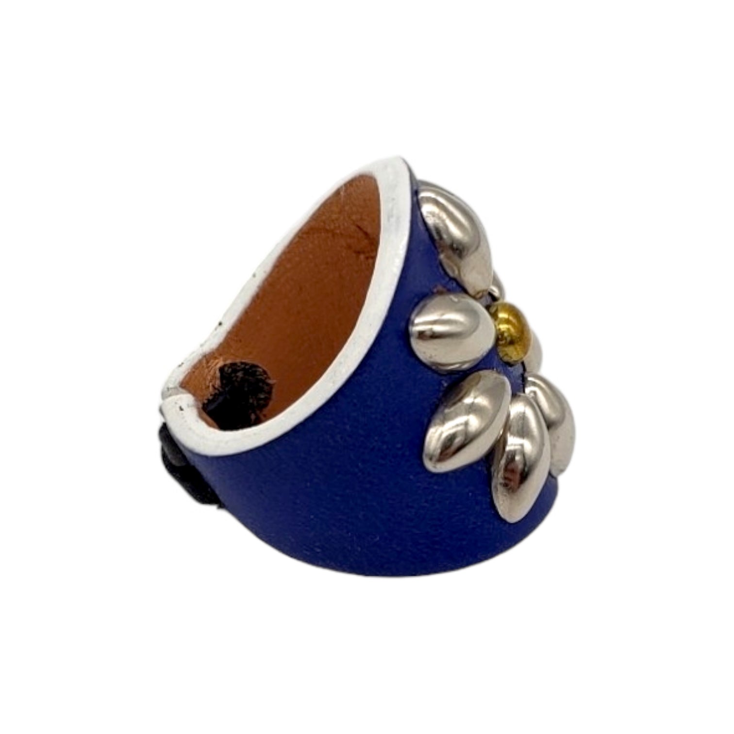 Choco Yuketen Blue Flower Stud Leather Ring