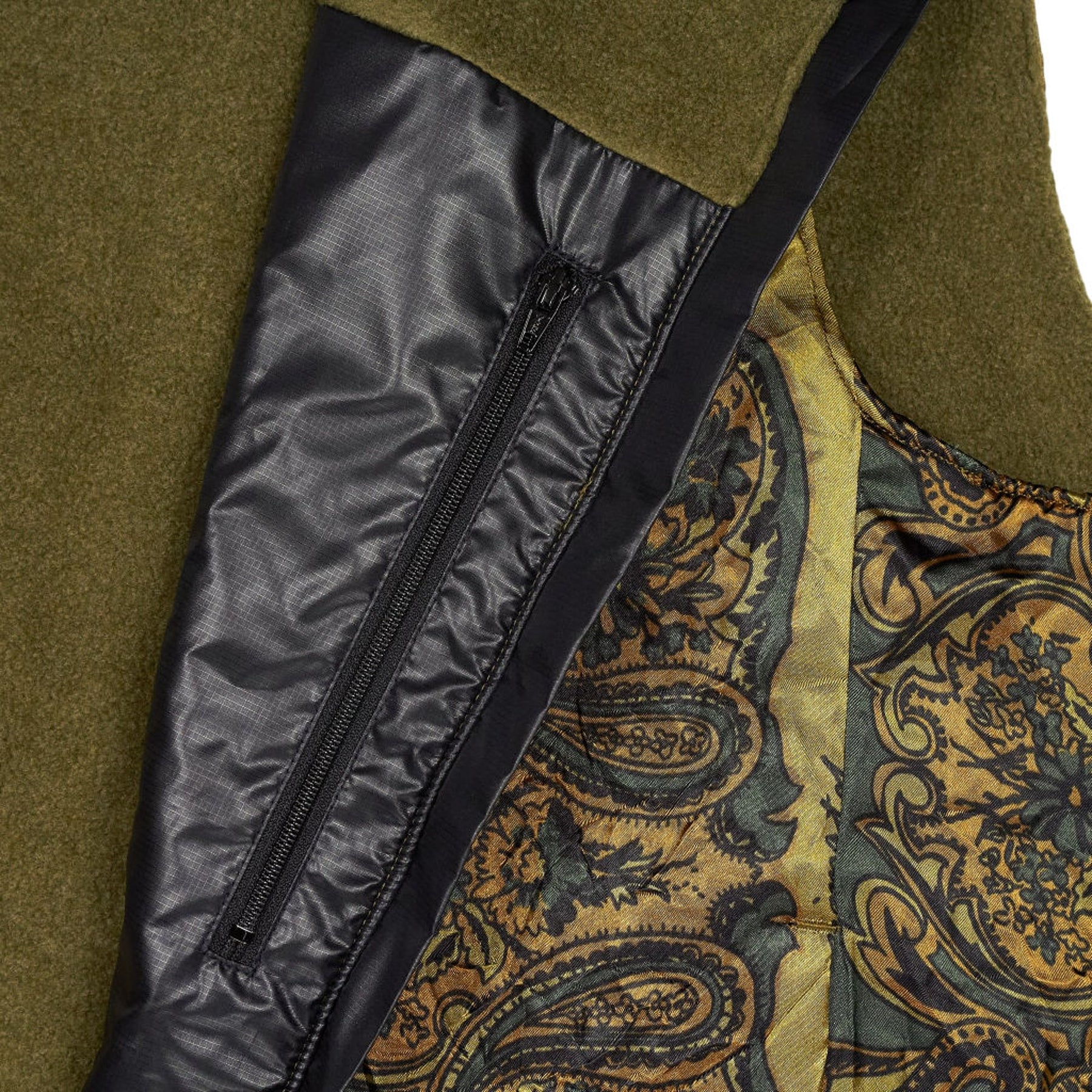 Noma t.d.Reversible Wrinkled Vest in Green Paisley