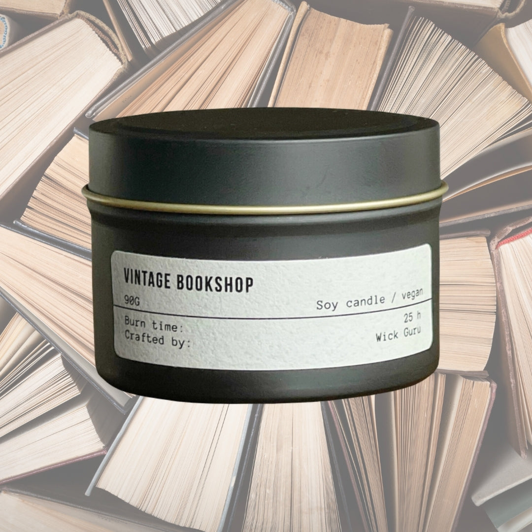 Vintage Bookshop Candle – Spooky & Cosy Scent For Halloween