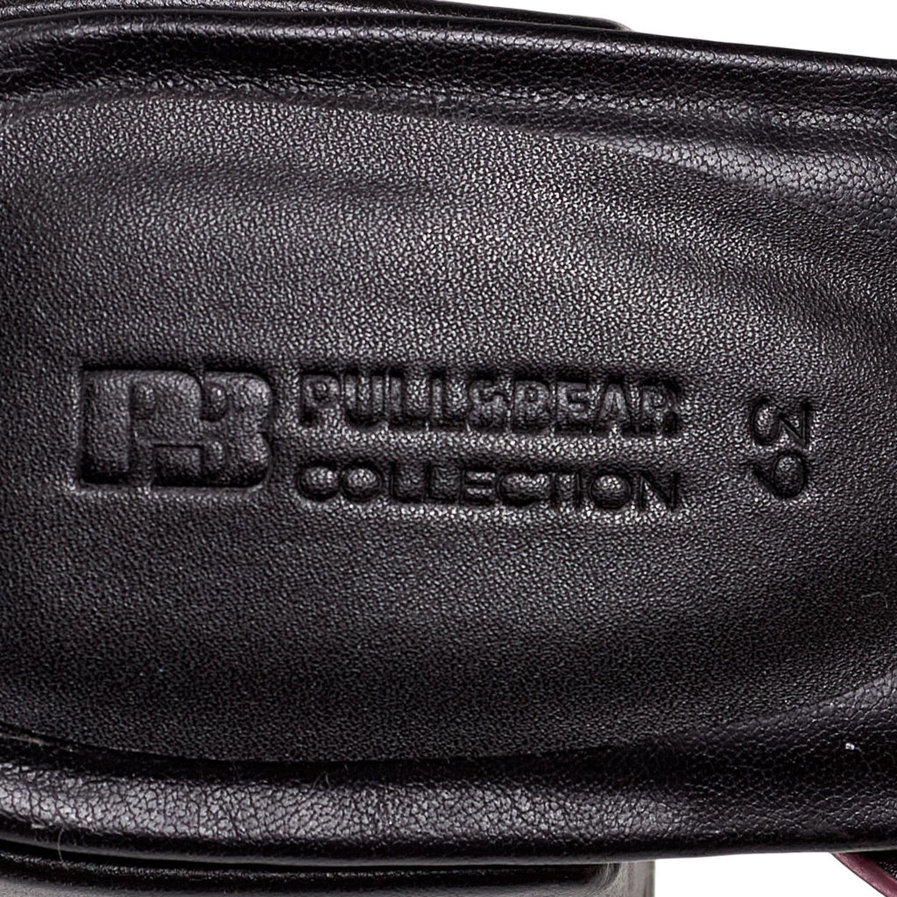 Pull & Bear Pink Suede Sandals