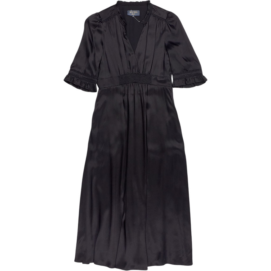 WYSE Black Midi Dress