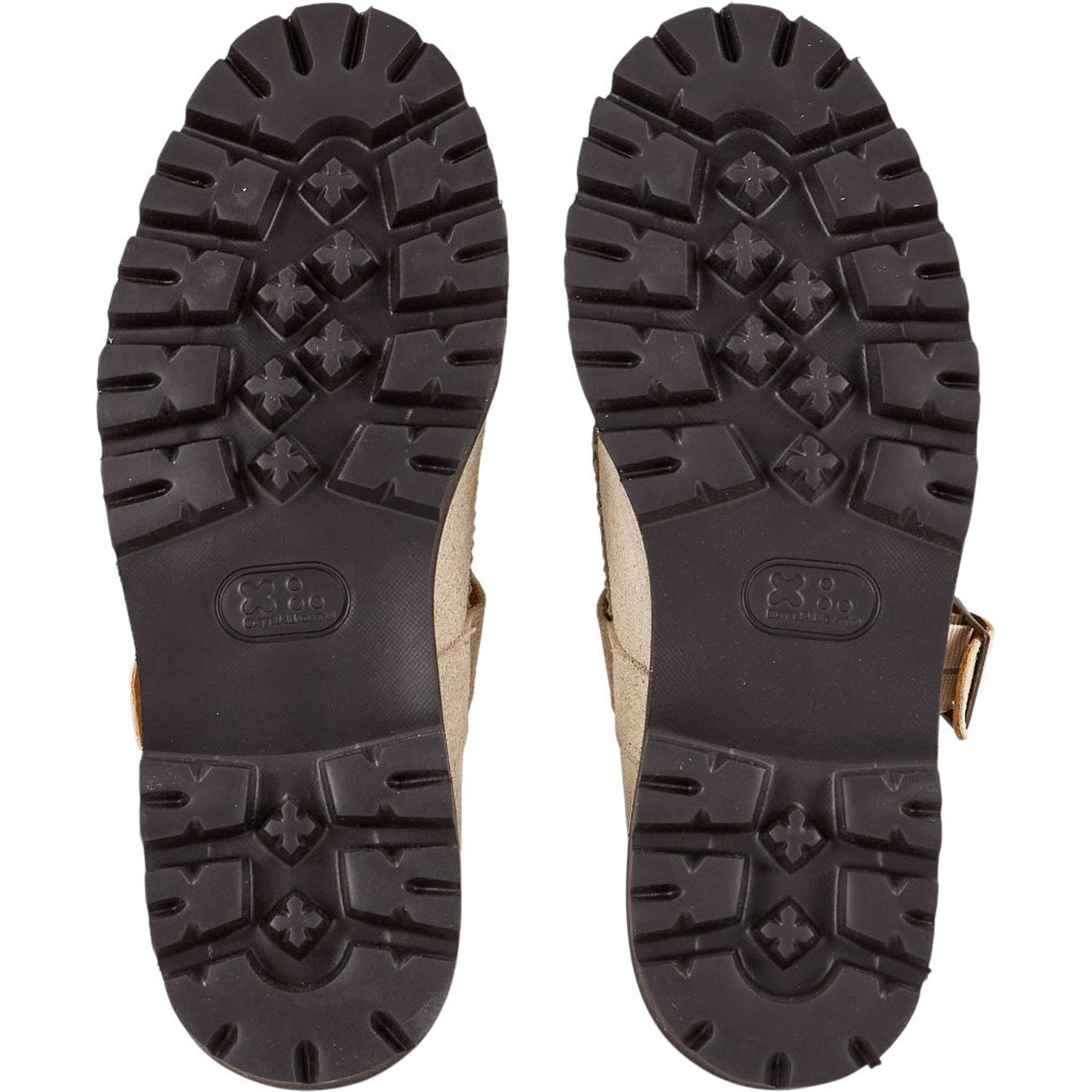 G.H. Bass Beige Fisherman Suede Shoes