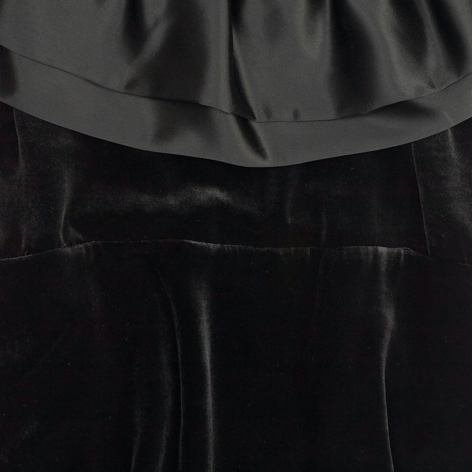 WYSE Black Velvet Ruffle Dress
