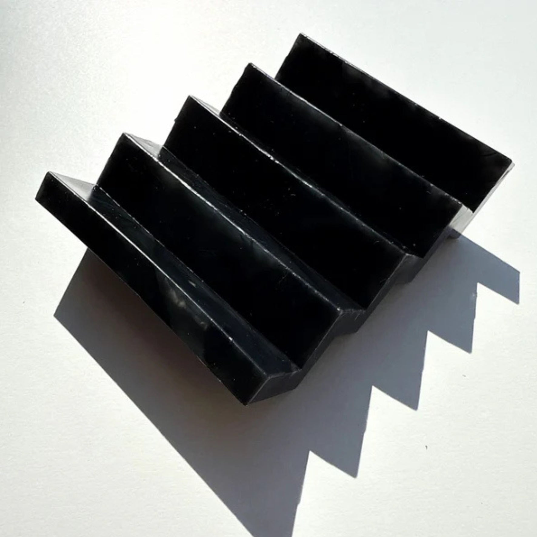 Recycled Plastic Zig-Zag Soap Dish - Bauhaus Collection
