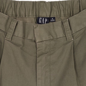Gap Khaki Pleated Shorts