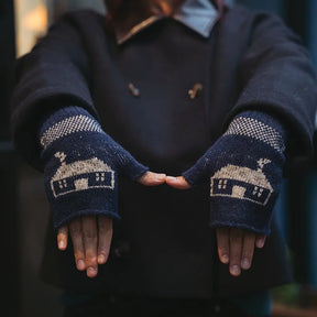 "Teachín" Merino Wool Wrist Warmers (2 colours)
