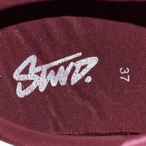 Pull & Bear Burgundy Trainers