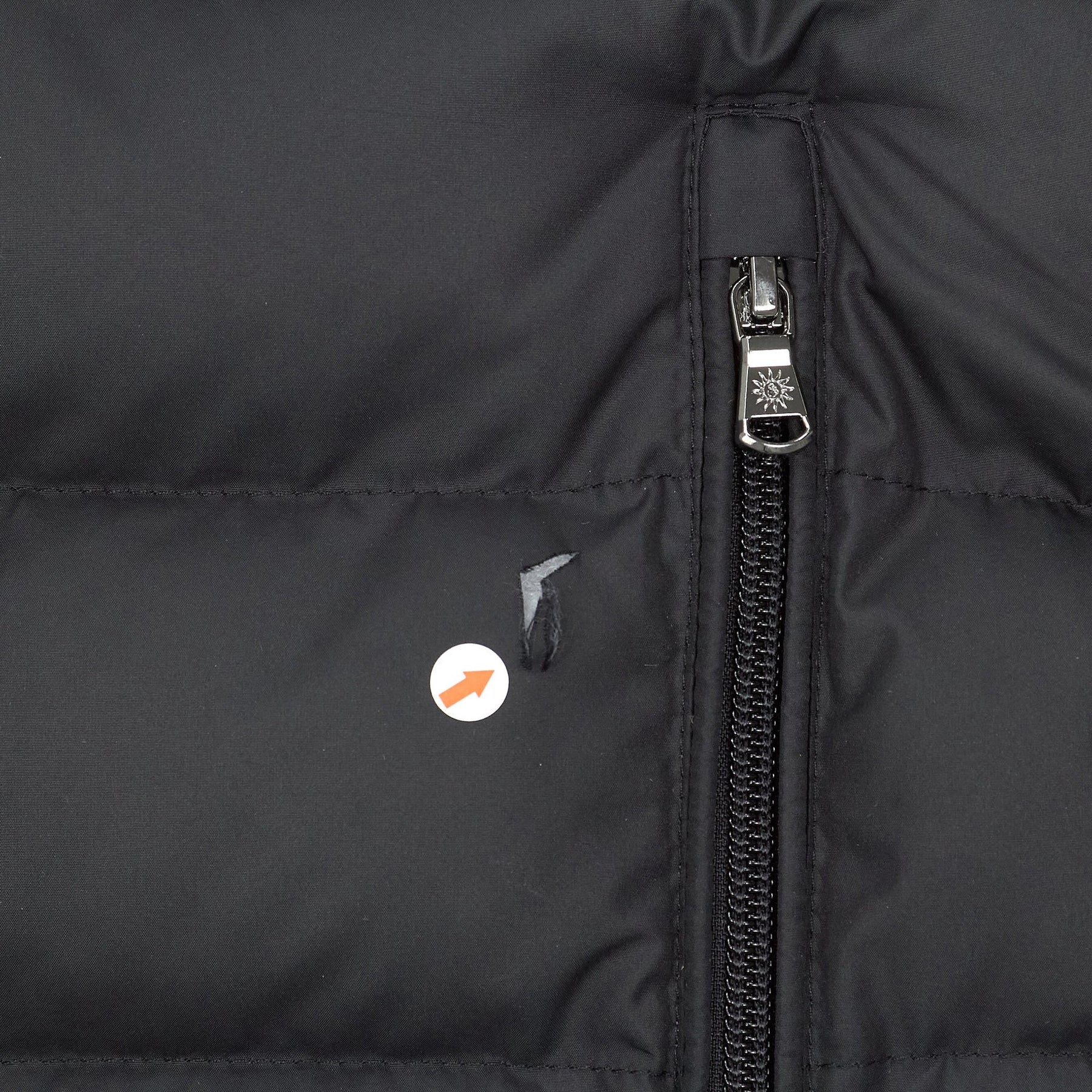 Sandbanks Black Frontier Hooded Gilet