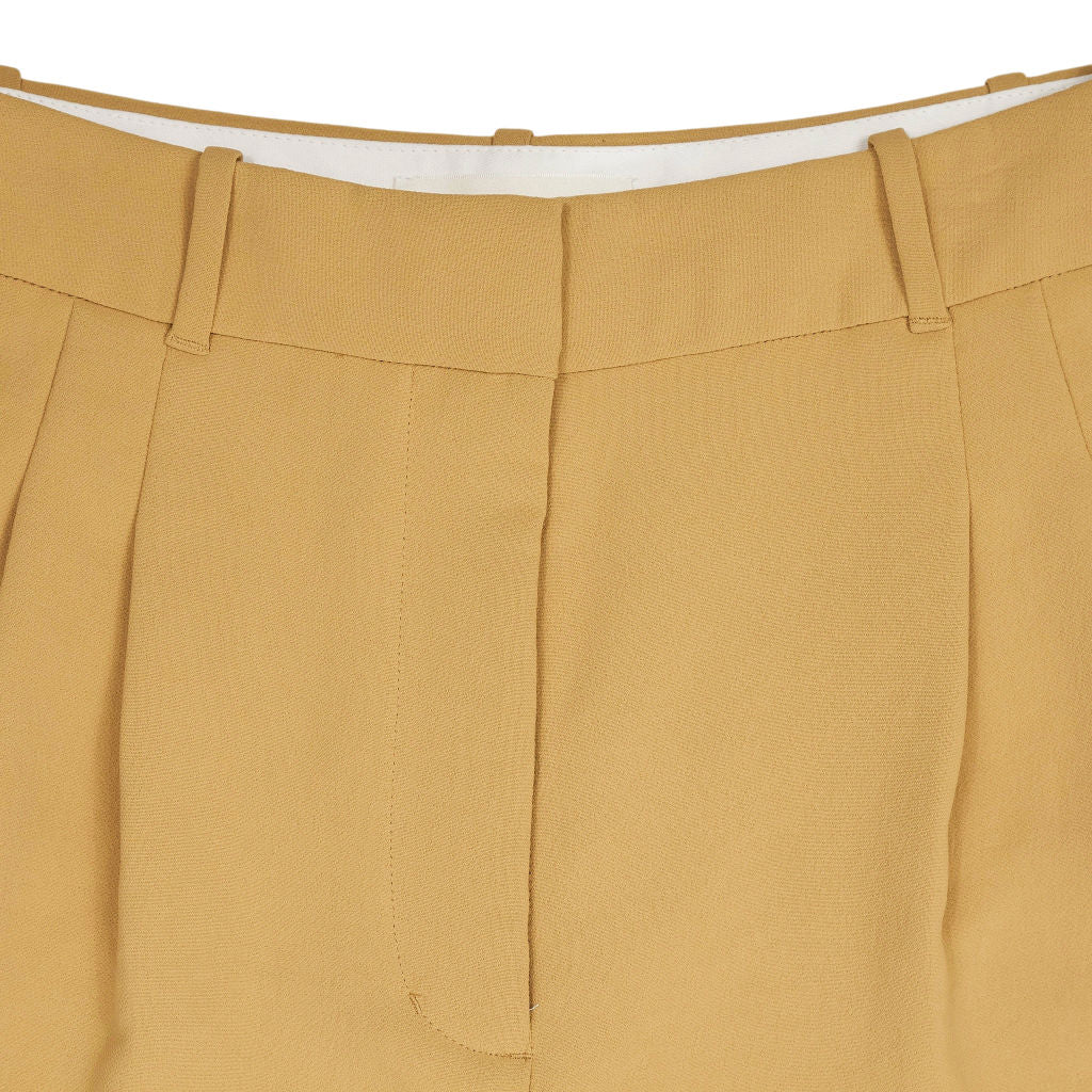 Wilfred Aritzia The Effortless Short Mustard Shorts
