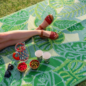 Green Tropical Palm Leaf Outdoor Rug