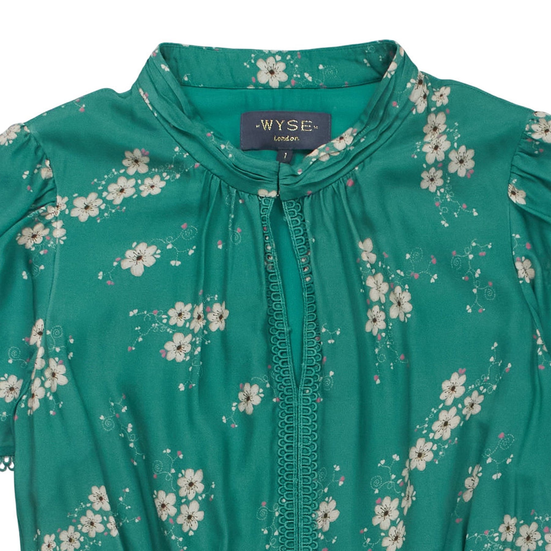 Wyse Green Floral Midi Dress