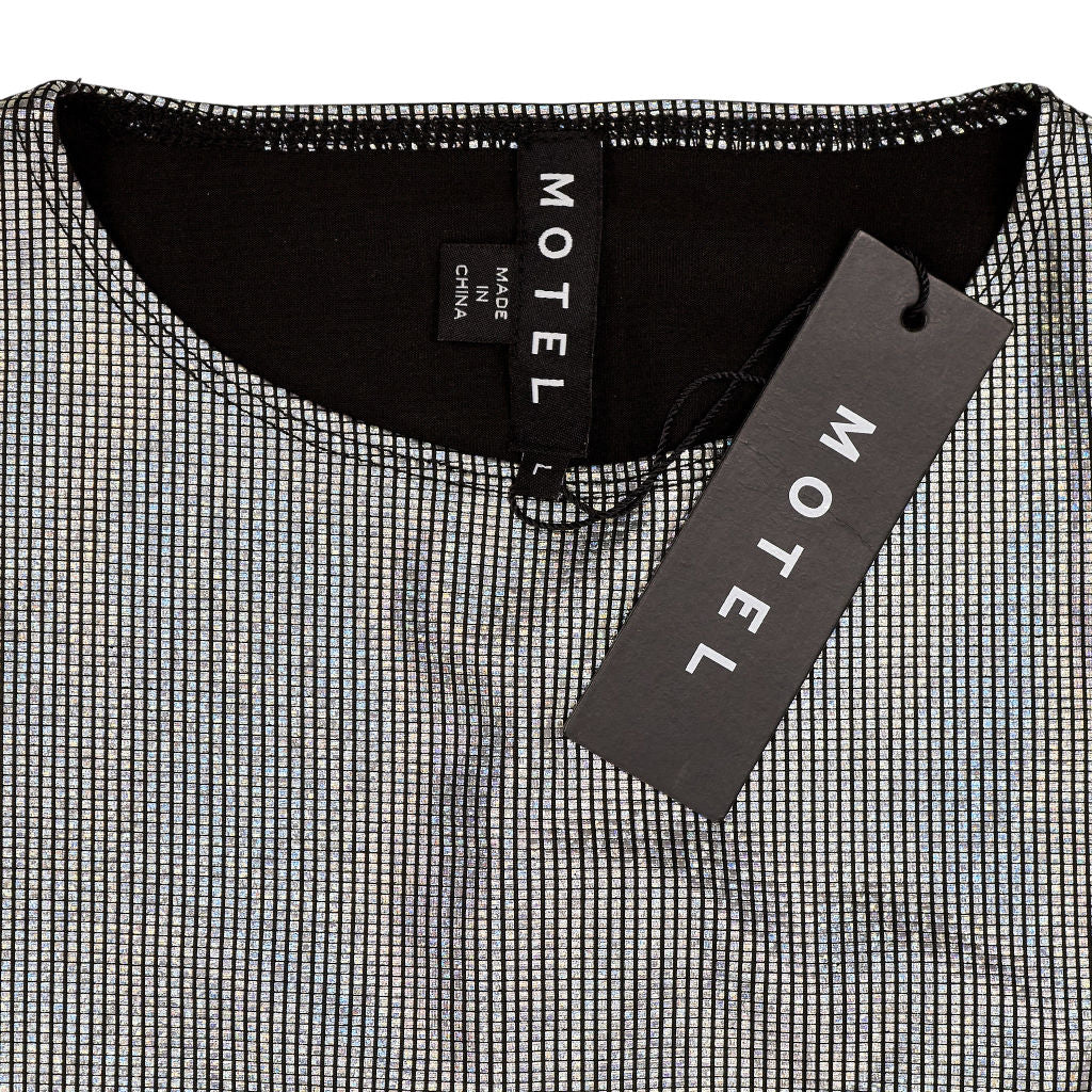 Motel Holographic Silver Bashu Top