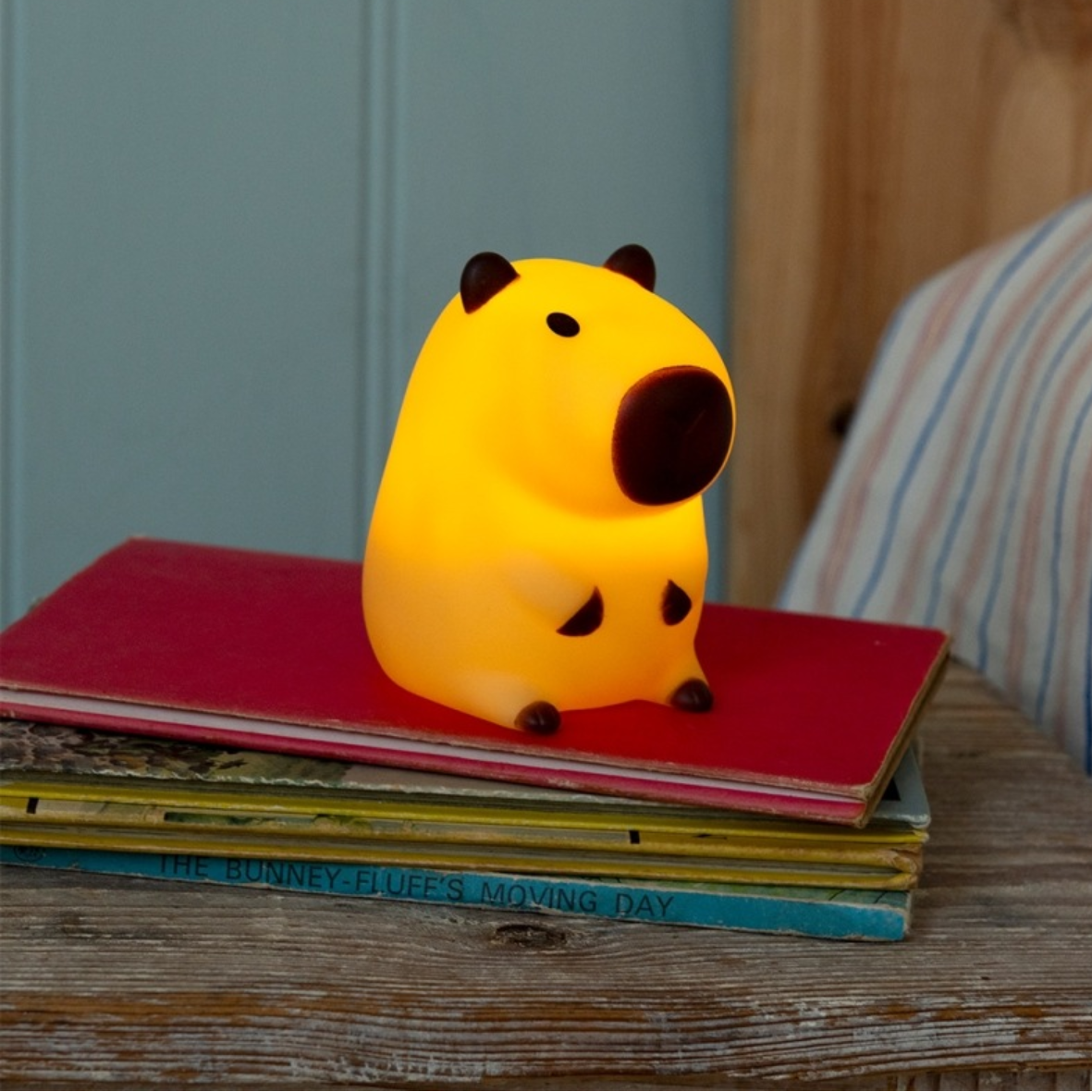 Night light - Little Capybara