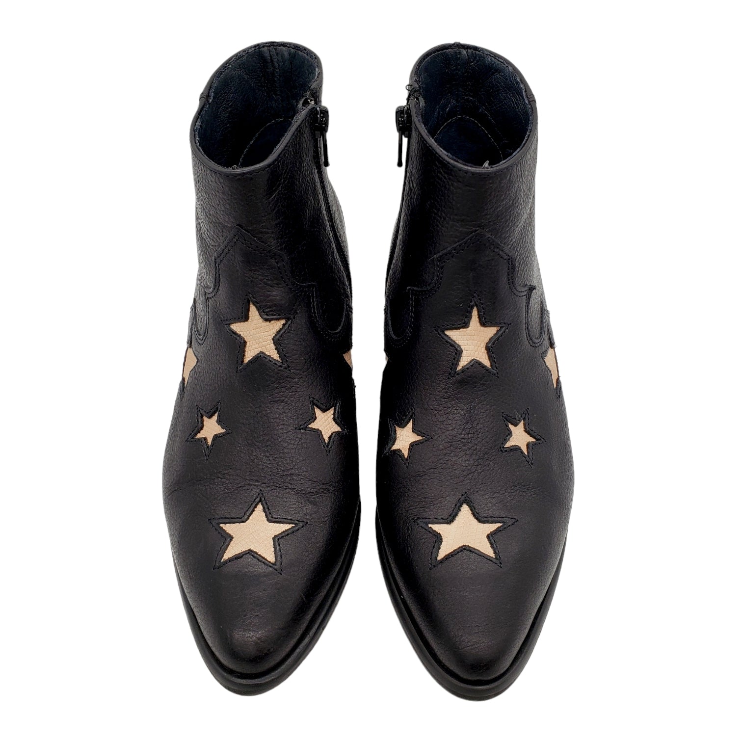 Black ankle hot sale boots with stars