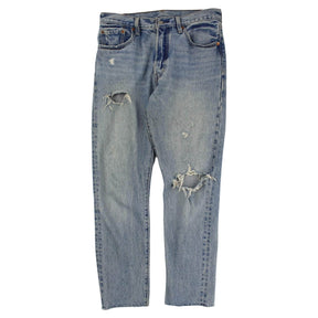 Levis distressed store